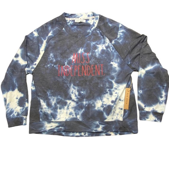 NWT Rae Dunn MISS INDEPENDENT Sweatshirt - size Large - Picture 1 of 6